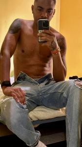 603843837: Chico busca chica en Cádiz