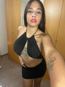 612418582: Chica busca chico en Sevilla