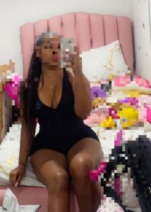 614649543: Chica busca chico en Tarragona