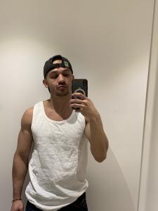 Chico busca chica en Barcelona: 