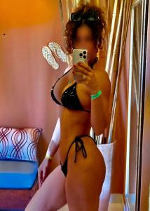 643708655: Chica busca chico en Málaga