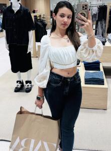 613256649: Chica busca chico en Tarragona