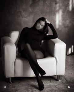 613661055: Chica busca chico en Pontevedra