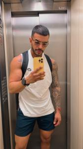 617819571: Chico busca chica en Valladolid