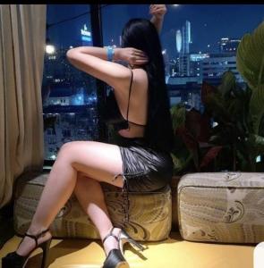 613395799: Chica busca chico en Murcia