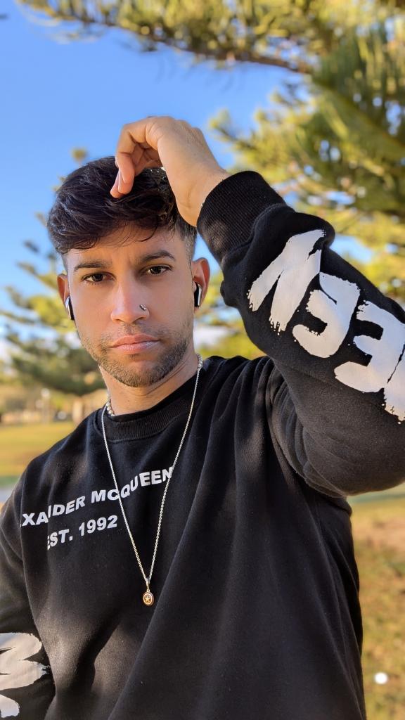 Chico busca chica en Mallorca: 