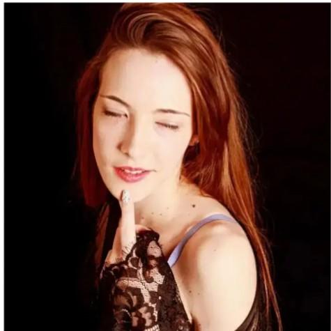 625933700: Chica busca chico en Madrid