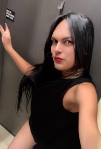 672991610: Transexual en Orense