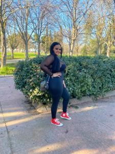 Chica busca chico en Alicante: 