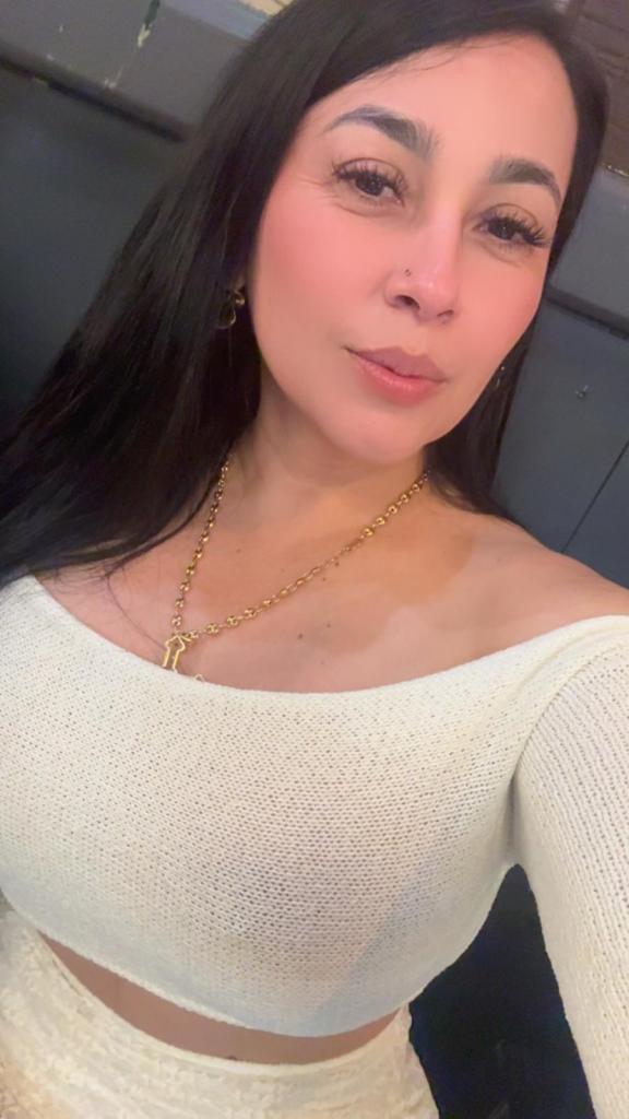 641525339: Chica busca chico en La Coruña