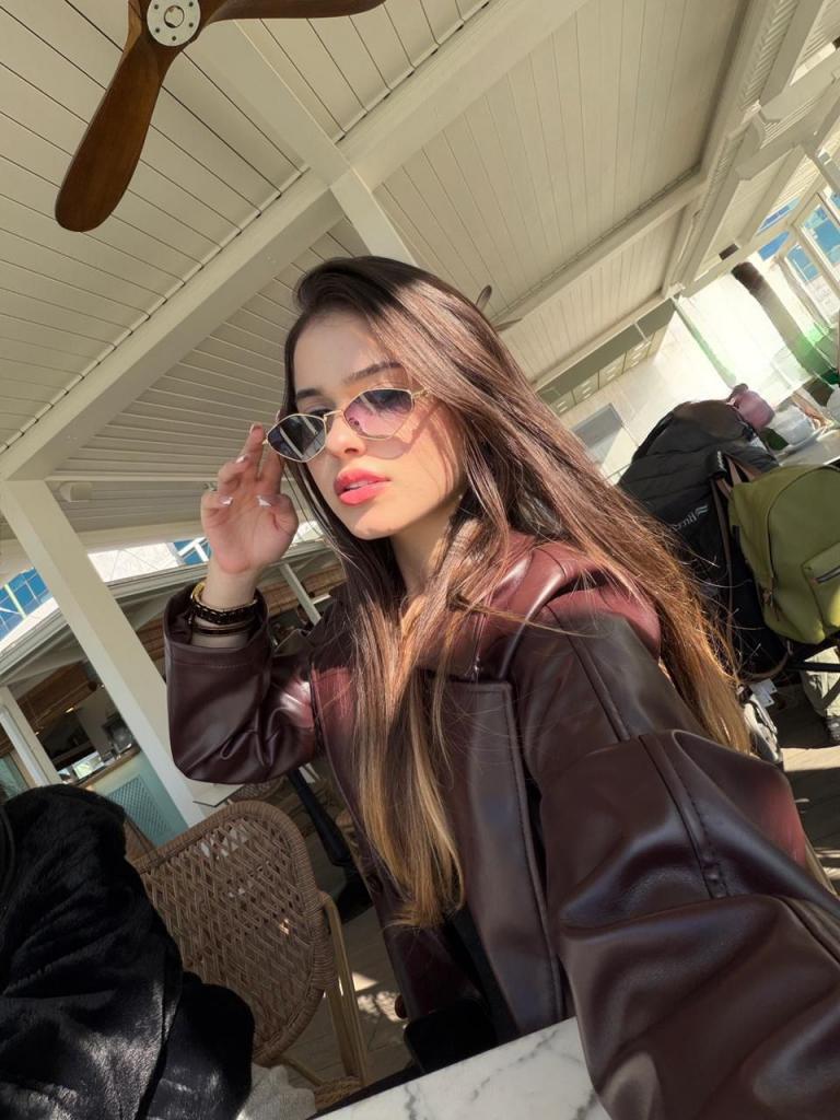 Chica busca chico en Cádiz: 