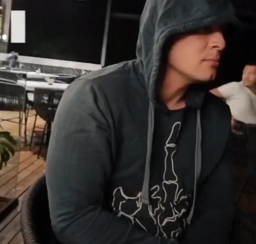 Chico busca chica en Málaga: 