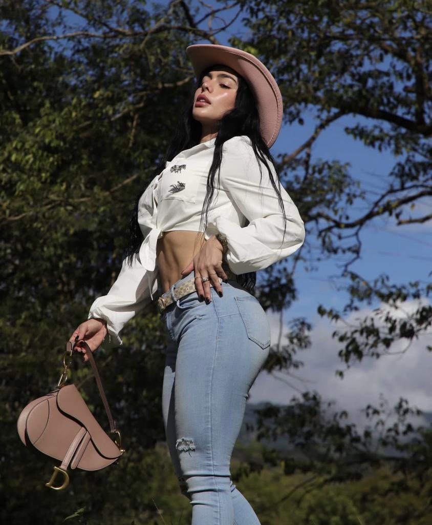 602569251: Chica busca chico en Jaén