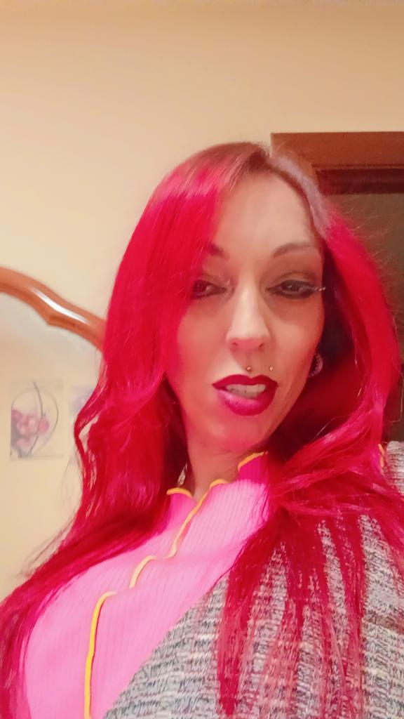 Chica busca chico en Asturias: 