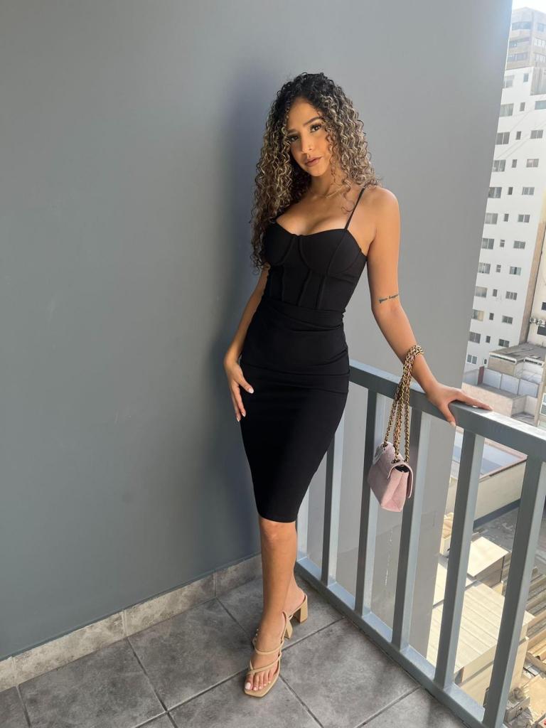 614661672: Chica busca chico en Málaga