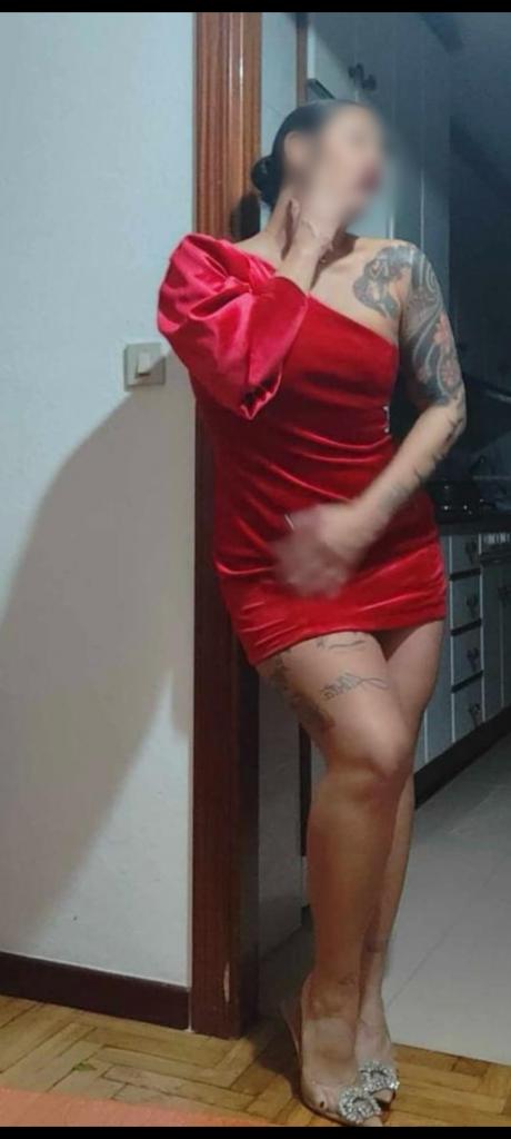 642725475: Chica busca chico en Pontevedra