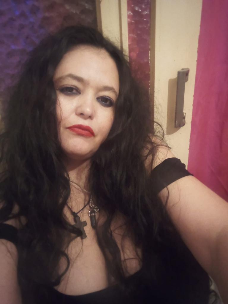 Chica busca chico en Alicante: 