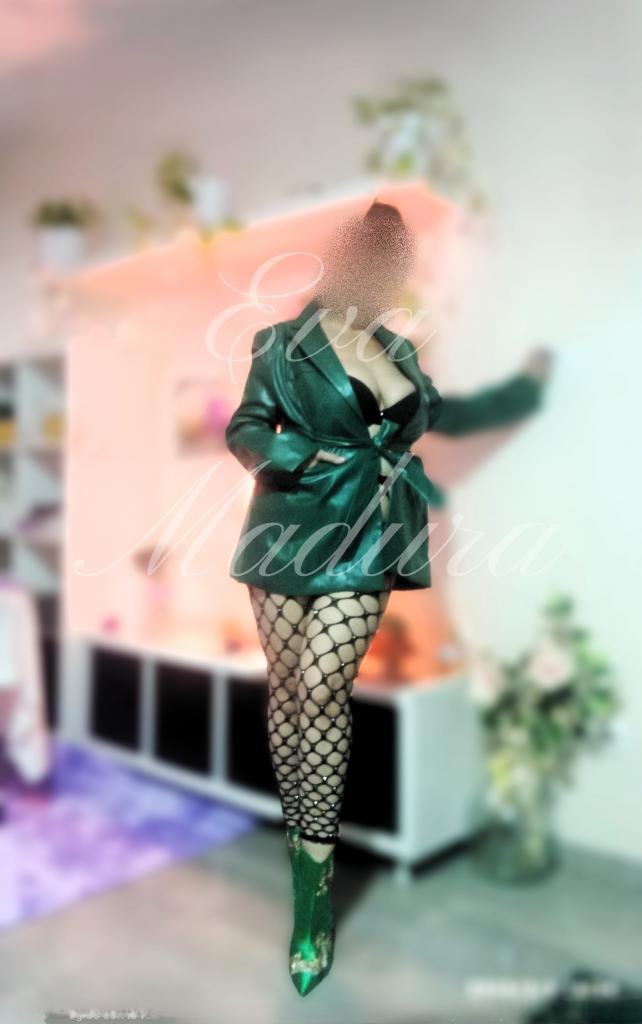 651500224: Chica busca chico en Sevilla