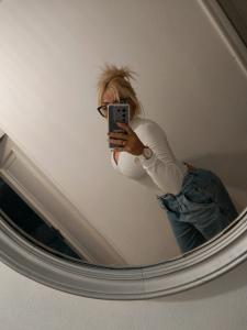 662529532: Chica busca chico en Barcelona