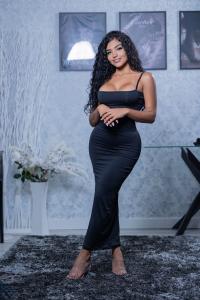 614008316: Chica busca chico en Barcelona