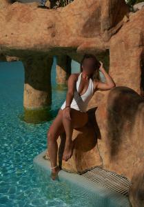 691317183: Chica busca chico en Madrid