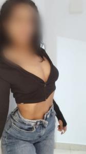 613953331: Chica busca chico en Alicante