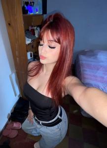 614923046: Chica busca chico en La Coruña