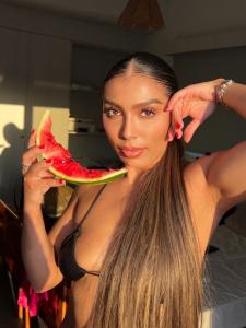 671137387: Chica busca chico en Mallorca