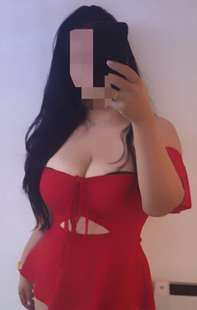 669288410: Chica busca chico en Valencia