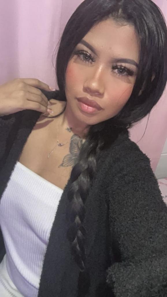 614318376: Chica busca chico en Granada