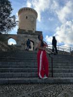 647695790: Chica busca chico en Mallorca