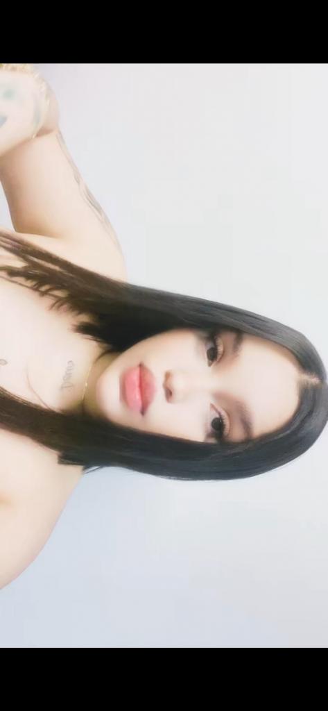 600980408: Chica busca chico en Sevilla