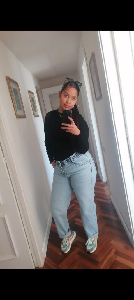 612585451: Chica busca chico en Alicante