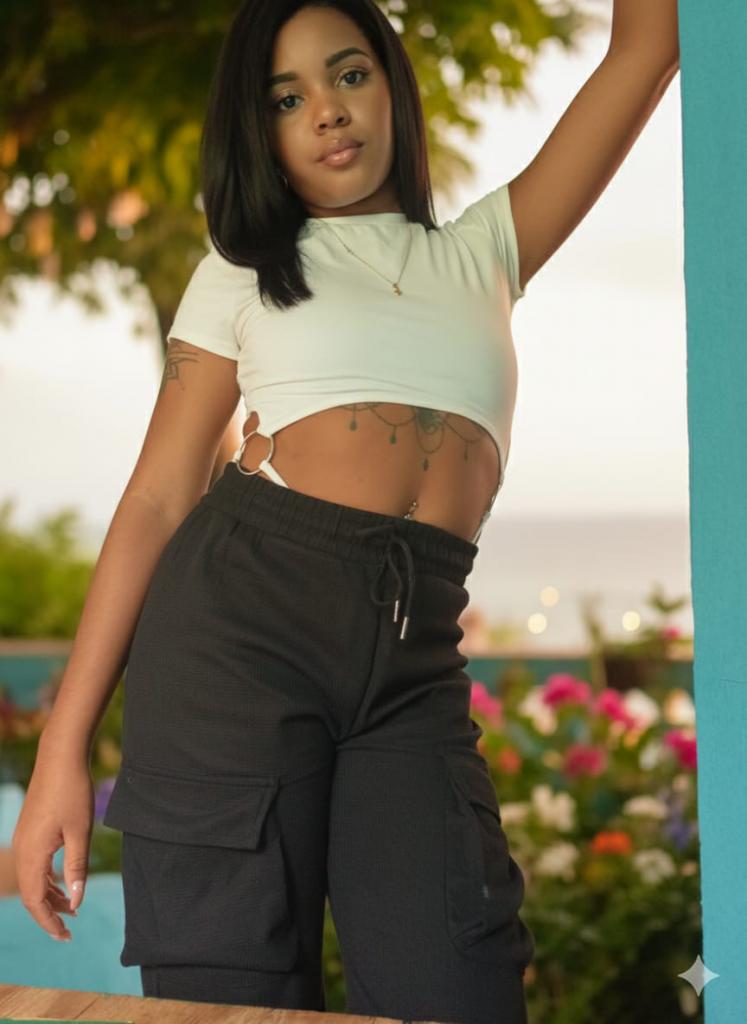 Chica busca chico en Tenerife: 