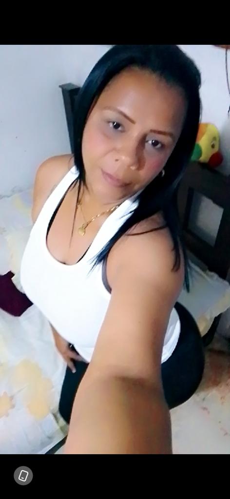 Chica busca chico en Toledo: 