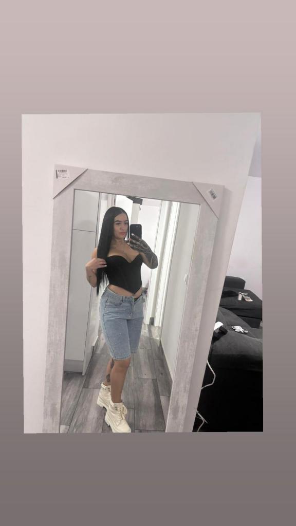 Chica busca chico en Sevilla: 