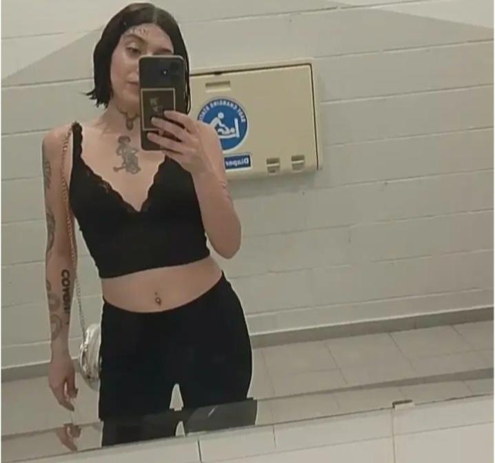 Chica busca chico en Sevilla: 