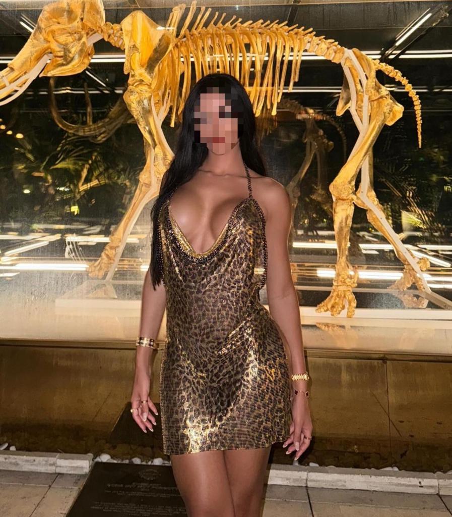 653396332: Chica busca chico en Málaga