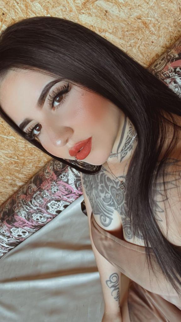 Chica busca chico en Valencia: Chica busca chico