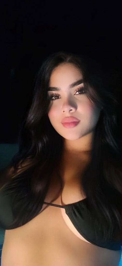 Chica busca chico en Tarragona: Chica busca chico