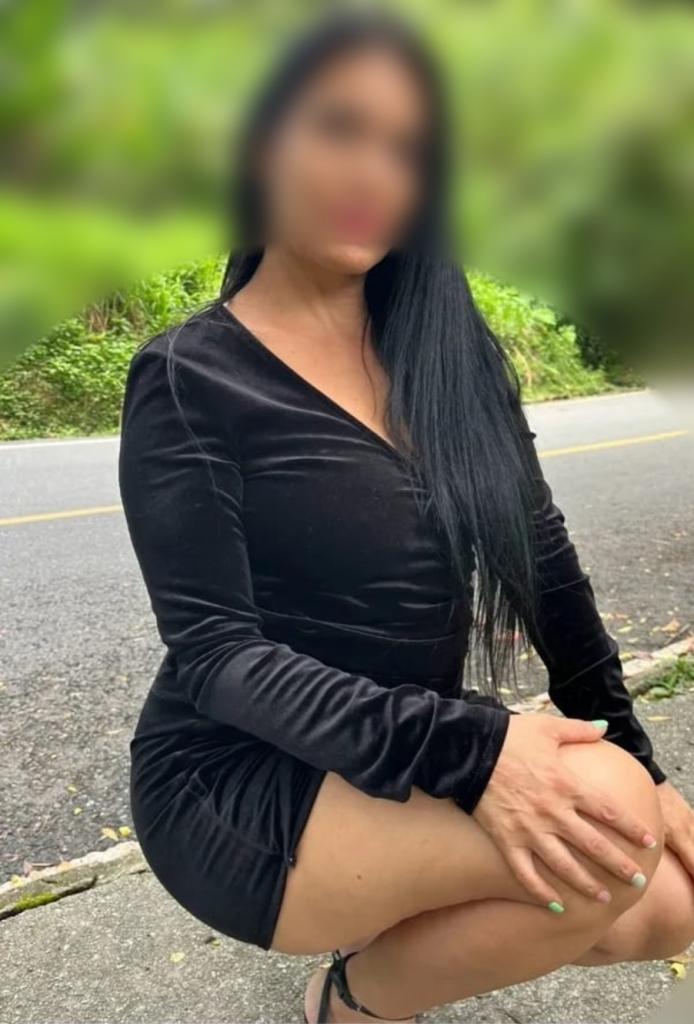 Chica busca chico en Cádiz: 