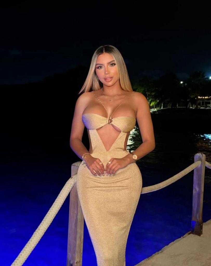 672963632: Chica busca chico en Cantabria