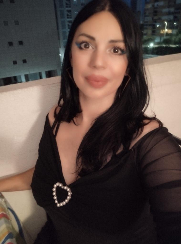 691511501: Chica busca chico en Alicante