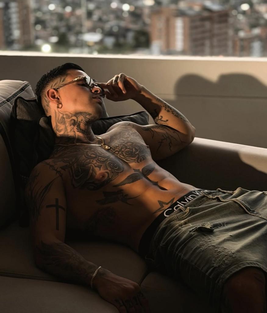 Chico busca chica en Navarra: 