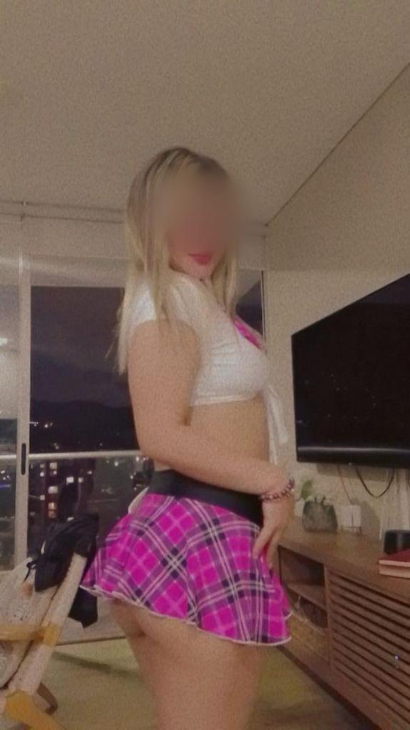 Chica busca chico en Cádiz: 