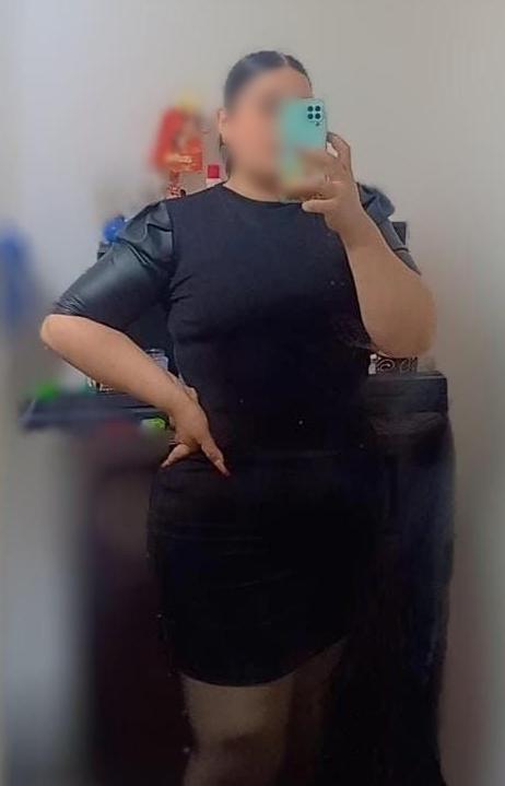 631759115: Chica busca chico en Barcelona