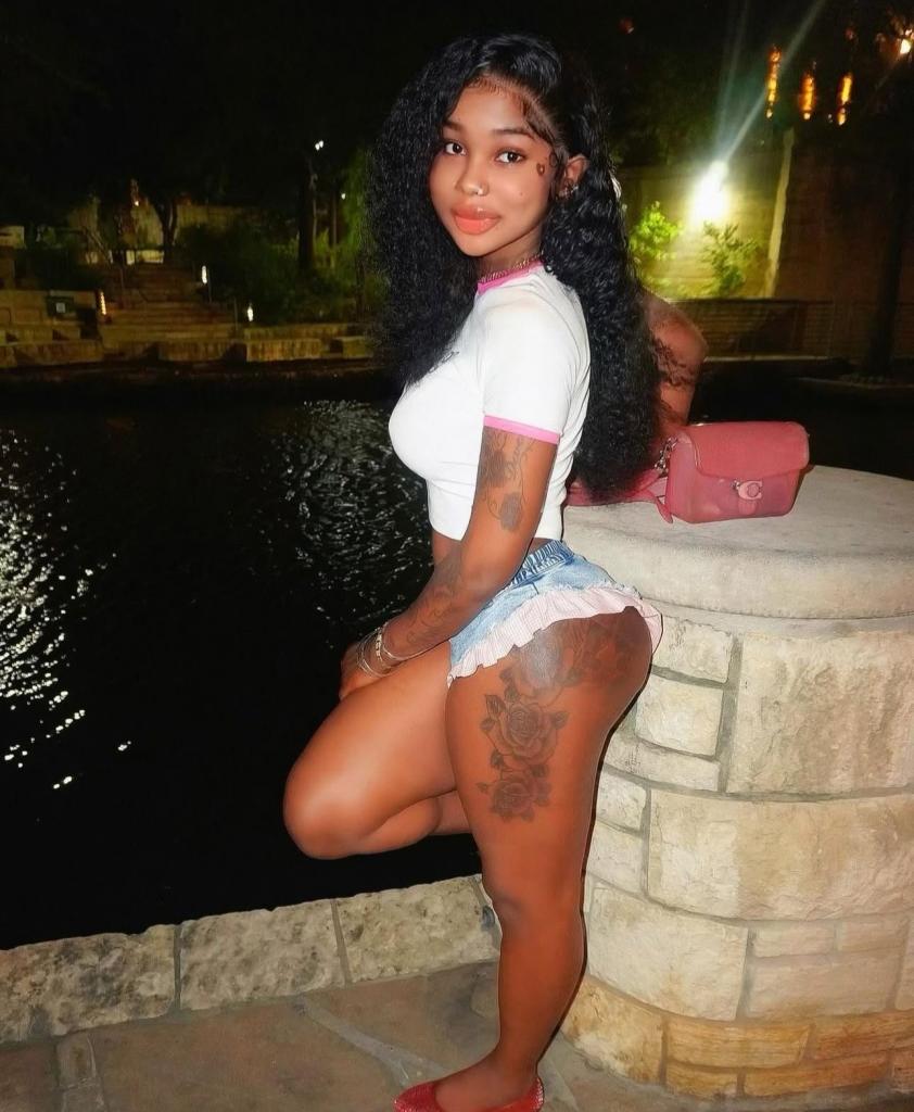 Chica busca chico en Barcelona: 