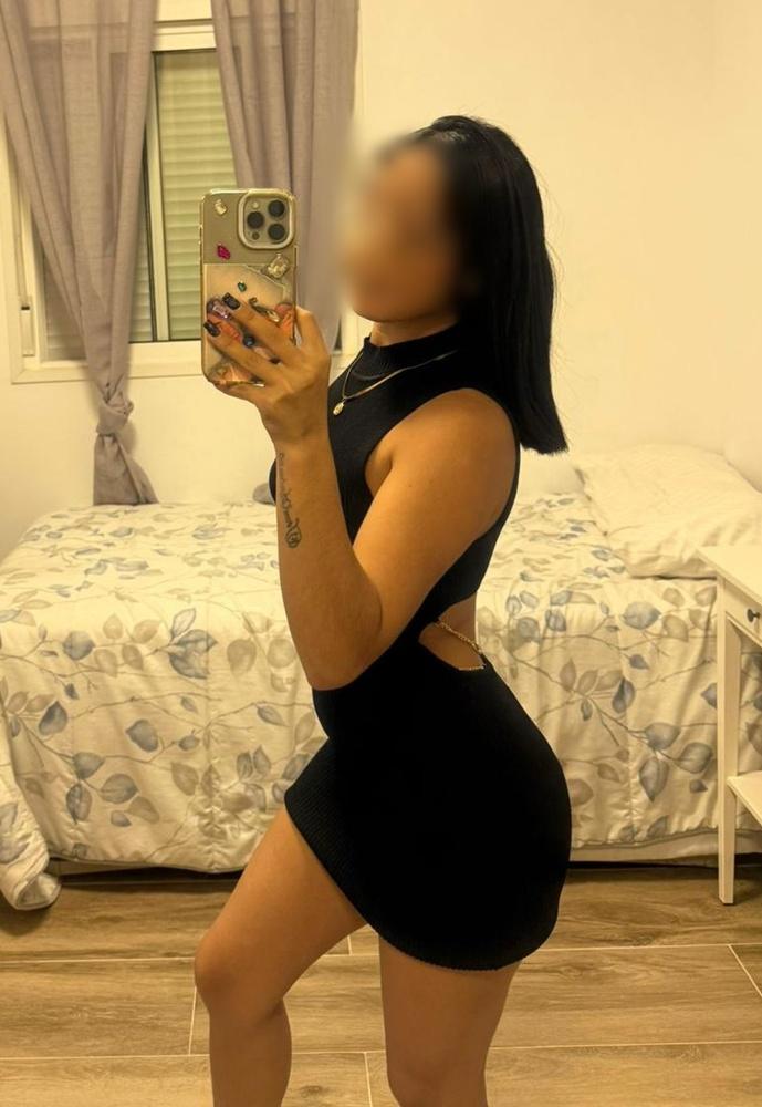Chica busca chico en Tenerife: 