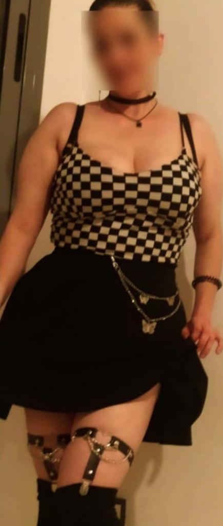 642521823: Chica busca chico en Lérida