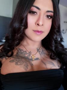 614247371: Transexual en Pontevedra